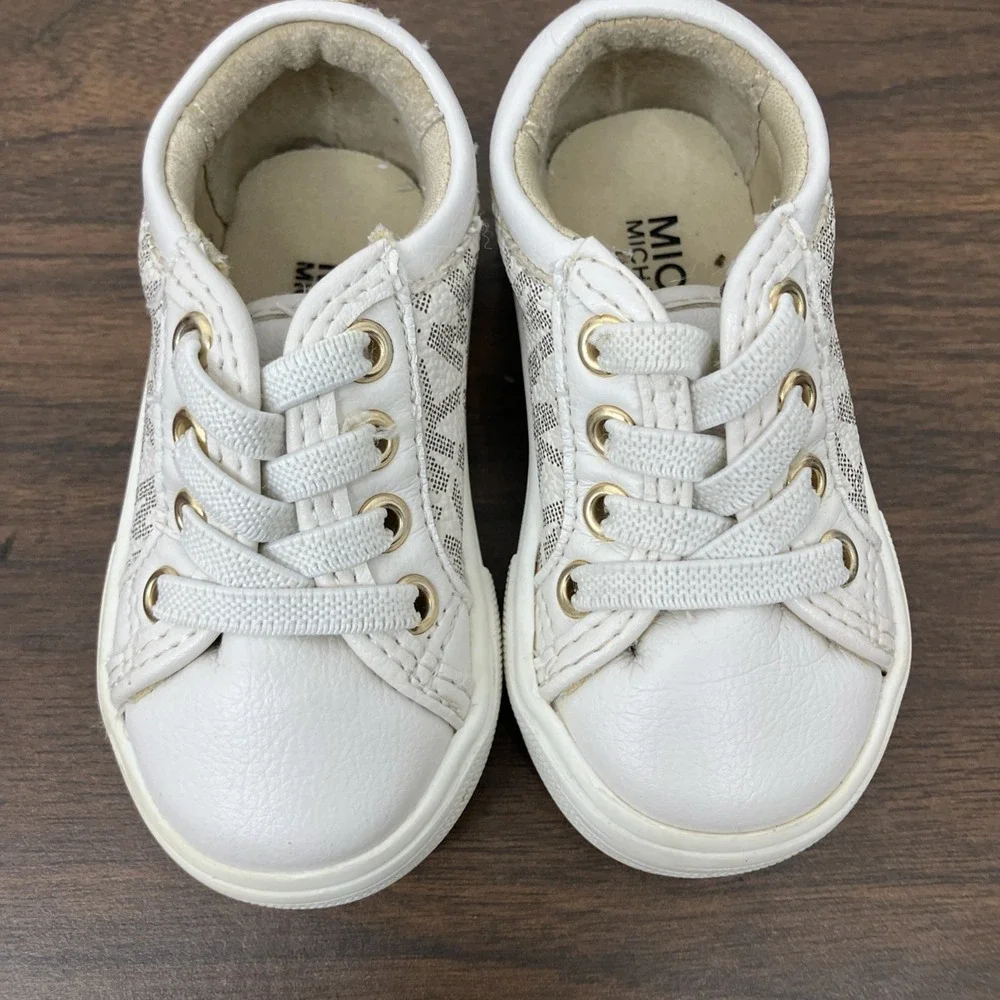 Michael Kors kids Sneakers Size 2